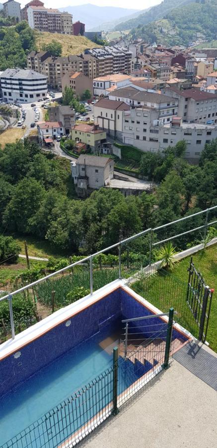 Hotel Alina Cangas De Narcea Extérieur photo
